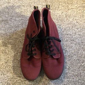 Maroon Dr. Martens Shoreditch Boots